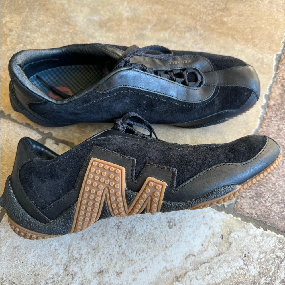 MERRELL Relay Fly Leather Midnight 
MENS Size 9.5 
Black/Black